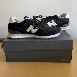 ** LIKE NEW ** Size 12 - New Balance Sneaker 515 (with original box)